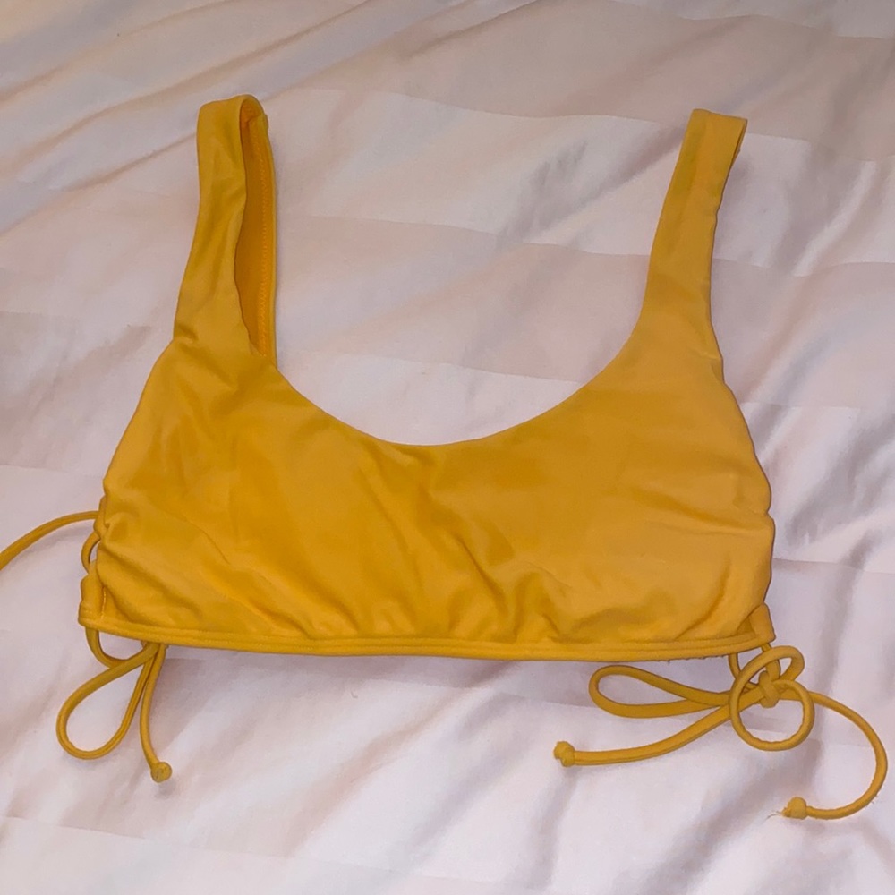 Hollister bikini top